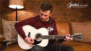 Video thumbnail for Martin Limited Edition 000-ECHF Eric Clapton Bellezza Bianca by Guitar Gallery