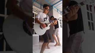 Download lagu Endank Soekamti - Satria Bergitar (Cover) mp3 Download lagu Endank Soekamti - Satria Bergitar (Cover) mp3