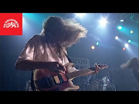 Arakain - M jako metal (Oficiální video)