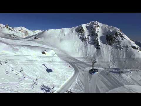 Luftseilbahn Pendelbahn Schlossalm 2 in Bad Hofgastein | stock footage