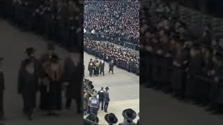 80 שנה לכף אלף כסלו: הגעה של האדמו"ר מסאטמר למרכז ברקליס