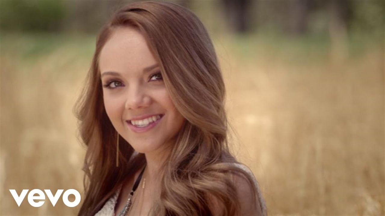 Danielle Bradbery — Young In America