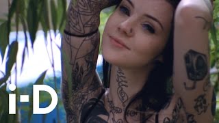 Grace Neutral | The Tattoo-Covered Alien Princess