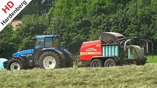 preview picture of video 'New Holland TM135 | Vicon RF 2235 | Norel | Uddel | Nederland.'