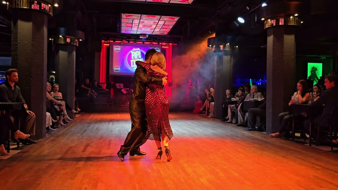 Vanina Bilous y Javier Rodriguez 1/3 Pipí Cucú