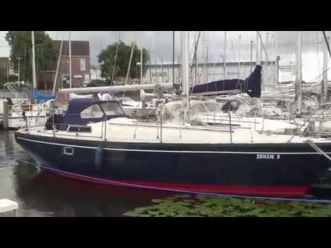 1981 Sailboat Dufour 35