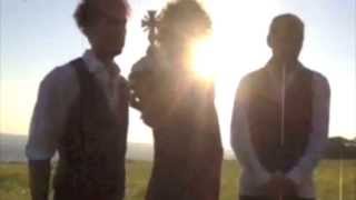 FEATHERLIKE - Wrong Way Round