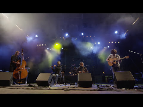 Calum Stewart & Heikki Bourgault Quartet - "The Lasses of Stewarton" Uilleann Pipes