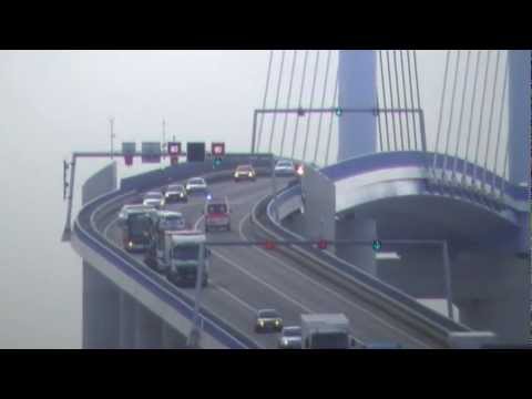 RTW DRK Rügen über die Rügenbrücke