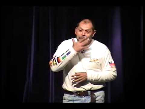 “La Magia de Emprender: De Nueva York a la Alameda” Luis “Co