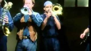 Kate Bush - Rubberband Girl