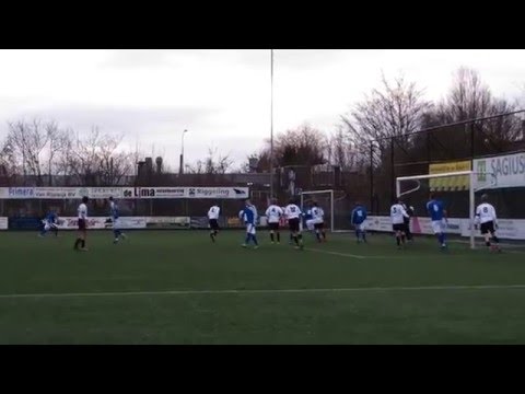 Vrije trap Panush wedstrijd Esto B2 - Rohda'76 B2 (helaas op de lat)