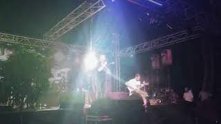 BİLAL SONSES ~ İKİMİZ DE BİLEMEDİK