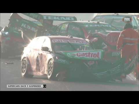 Massive crash red flags Race 3 in Tasmania