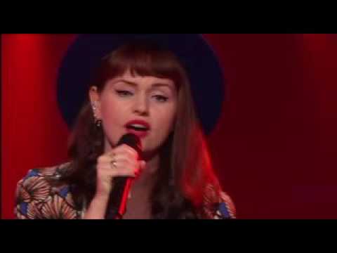 Jennie Lena sings  Who’s Loving You    Blind Audition   The voice of Holland 2015 da4wIEIeHg4 mpeg4