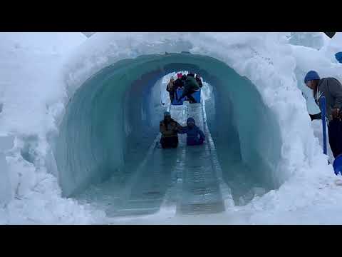 Dugout Shelter Under 10ft (3m) of Snow - Solo Camping in Survival Shelter During Snowstorm
