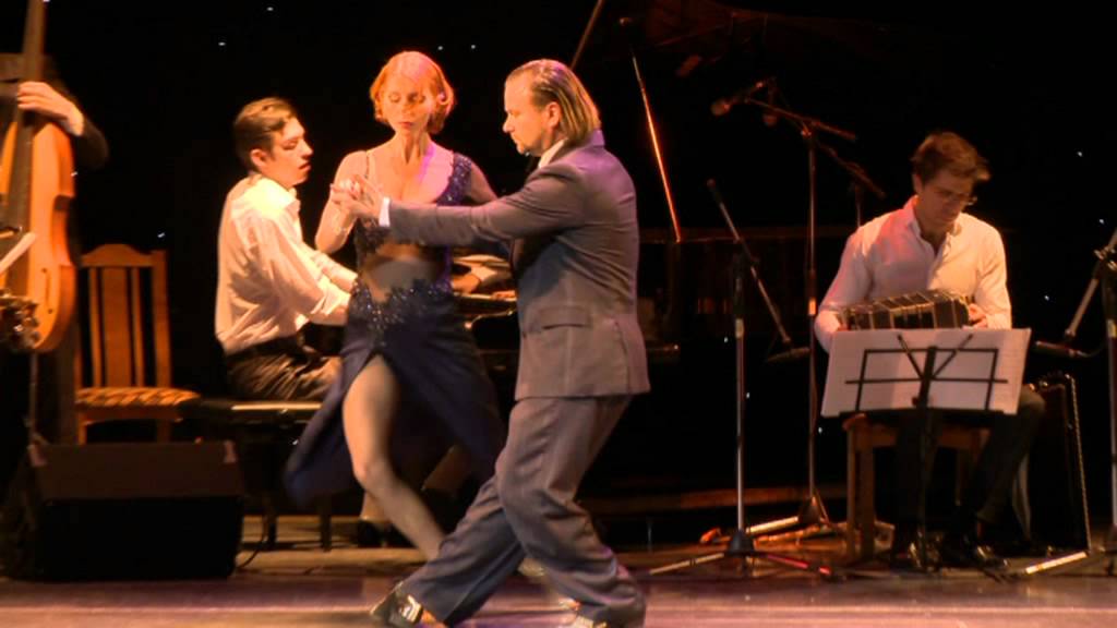 Video thumbnail for Julia Zueva Alexey Barbolin Gallo Ciego Soledad orquesta