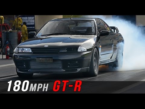 R32 street GT-R runs 180mph | JUNII