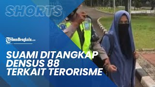 Download lagu Suami Siti Elina Wanita Penerobos Istana Ditangkap Densus 88, Jadi Tersangka Jaringan NII mp3