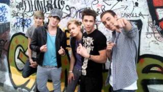 Varsity Fanclub - She looking for Love ( In the Club )