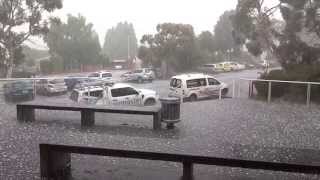 preview picture of video 'Hail and heavy rain in Hobart, Tasmania 16th December, 2014'