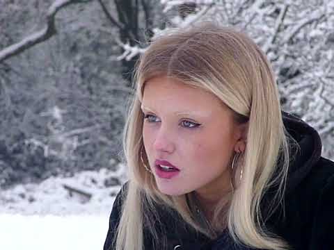 Lucy Blue - One Bed Apartment