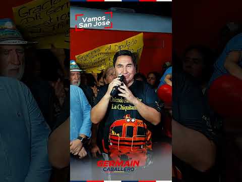 Tren de pasajeros pasando por San José de Chiquitos