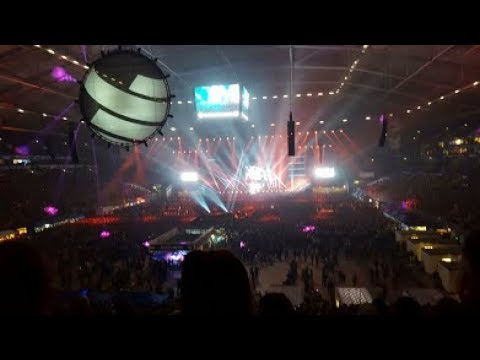 BigCityBeats WORLD CLUB DOME Winter Edition - Dimitri Vegas & Like Mike 2016