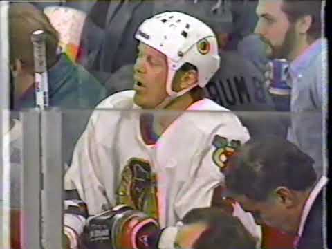 Boston Bruins - 4 vs  Chicago Blackhawks - 1 - 03-04-1990