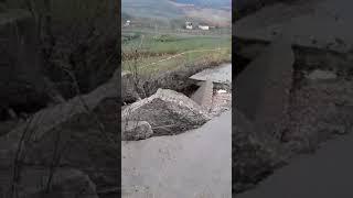 Download lagu S-a surpat drumul, intre Ceanu Mare si Iuriu de Campie, la Strucut! (03.11.2017) mp3