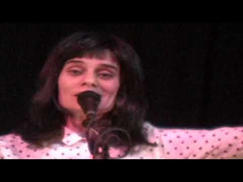 Kransky Sisters at Woodford Folk Festival 2003