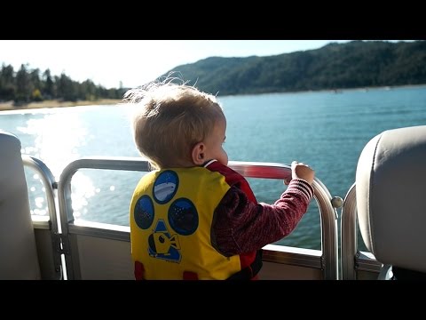 download lagu mp3 mp4 Big Bear Pontoon, download lagu Big Bear Pontoon gratis, unduh video klip Big Bear Pontoon