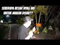 MAKAN DISINI SIAP SIAP LIAT POCONG LEWAT