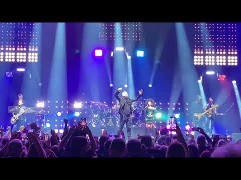 Simple Minds - Alive and kicking - World global tour (live Milano 20/4/2024) - 4K