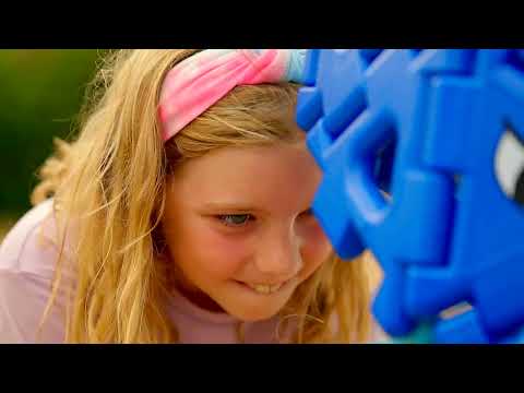 Slide 6 - Giant Polydron Sealife Set, 66 pieces (video)