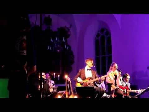 Karl-Erik Taukar ja Lenna - "Kell kuus"