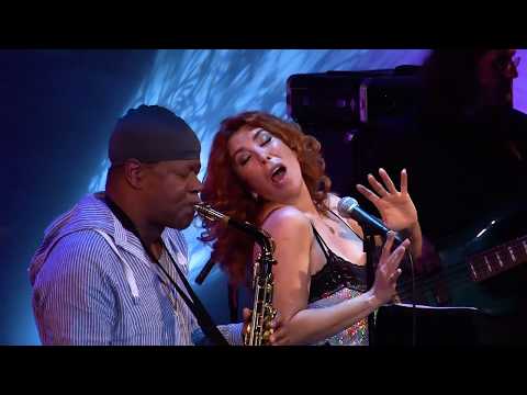 TINA TURNER BY SONIA COSTA