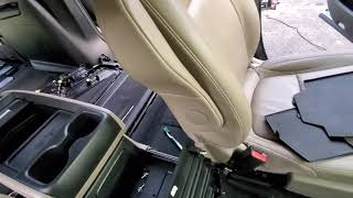 2020 honda odyssey center console removal