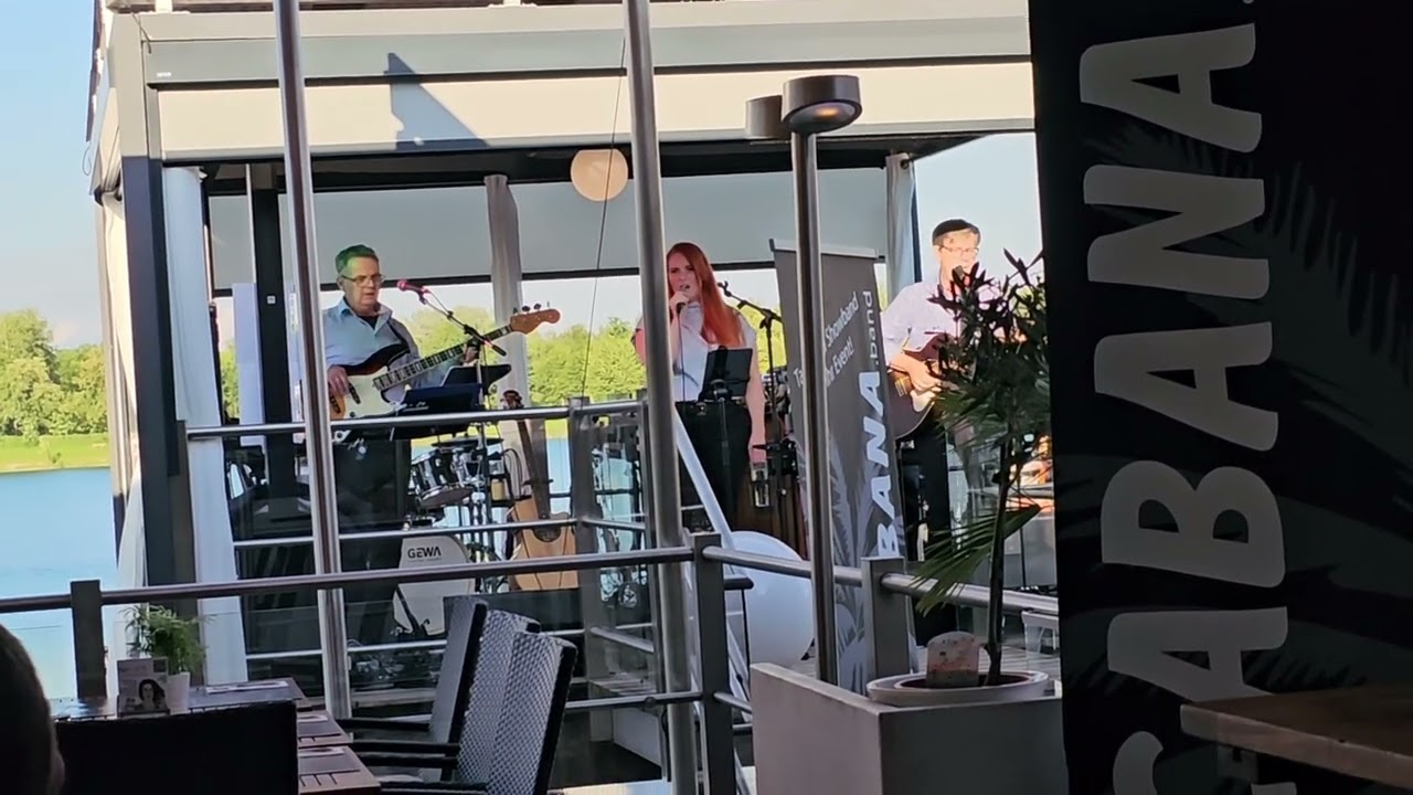 Islands in the stream -Kenny Rogers & Dolly Parton / Liveband Copacabana