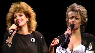 HD - BARBARA DICKSON &amp; ELAINE PAIGE - I KNOW HIM SO WELL (LIVE  at the ROYAL ALBERT HALL1986) (ABBA)
