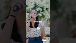 Download lagu dangdutan sama Mbak Yeni inka ora masalah mp3