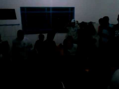 Torcida do Nove de Julho F.C invadindo o vestiário