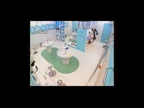 Greg et Lucie dans la salle de bain extrait quotidienne Star'Ac du 16/11/2004 ⭐️