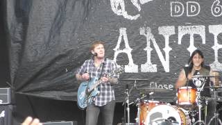 The Gaslight Anthem - Here Comes My Man - Reading Festival 2012