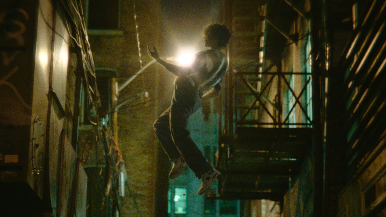 BoyWithUke - Ghost (Official Music Video)