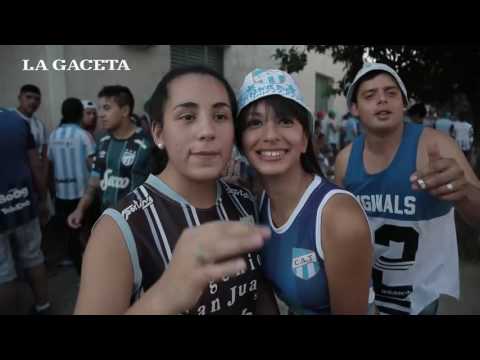 "Los hinchas de Atlético colmaron las inmediaciones del estadio" Barra: La Inimitable • Club: Atlético Tucumán