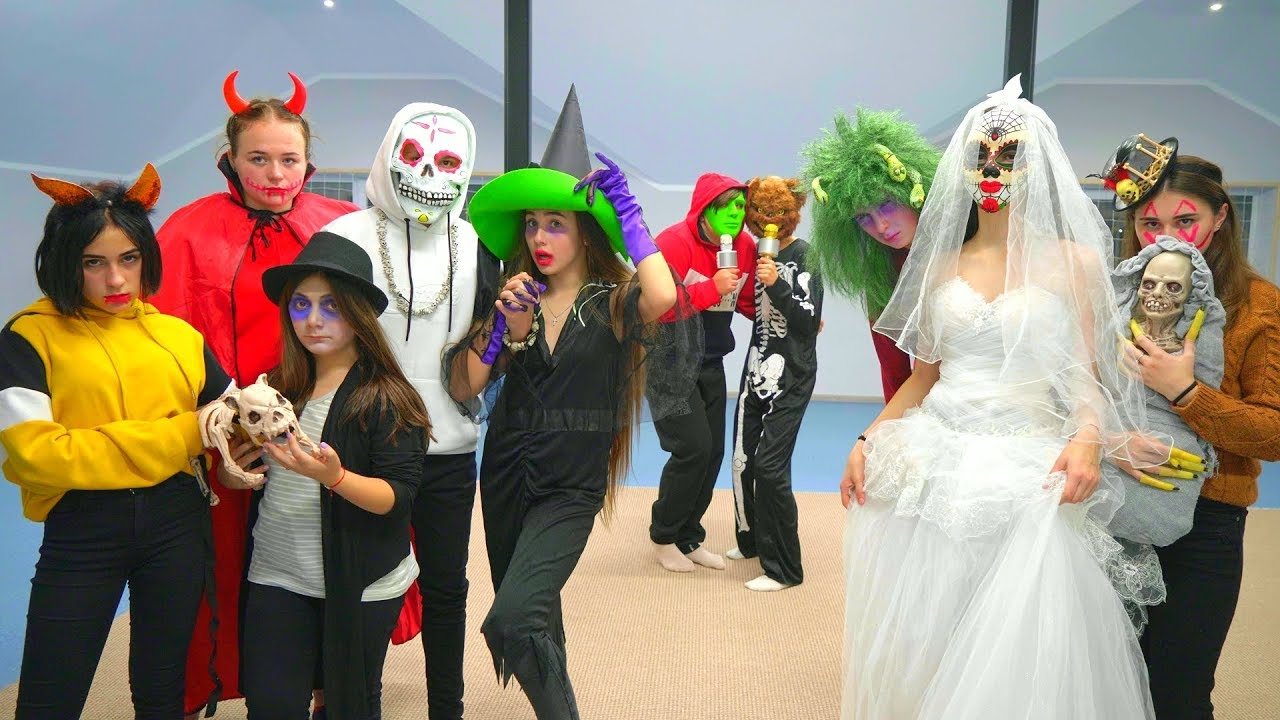ХЭЛЛОУИН в ШКОЛЕ! ВЕЧЕРИНКА НАЧИНАЕТСЯ // HALLOWEEN Party