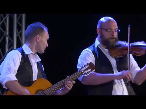 Rotulì rotulà - I Calanti - Live Torre San Giovanni 2016