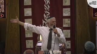 הרב יהודה שלוש | ישיבת בין הזמנים תשפד | ג' מנחם אב • ישל"צ (הרב יהודה שלוש) - התמונה מוצגת ישירות מתוך אתר האינטרנט יוטיוב. זכויות היוצרים בתמונה שייכות ליוצרה. קישור קרדיט למקור התוכן נמצא בתוך דף הסרטון