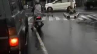 Download lagu Ternyata beneran ada di dunia, Lampu sein kiri belok kanan mp3